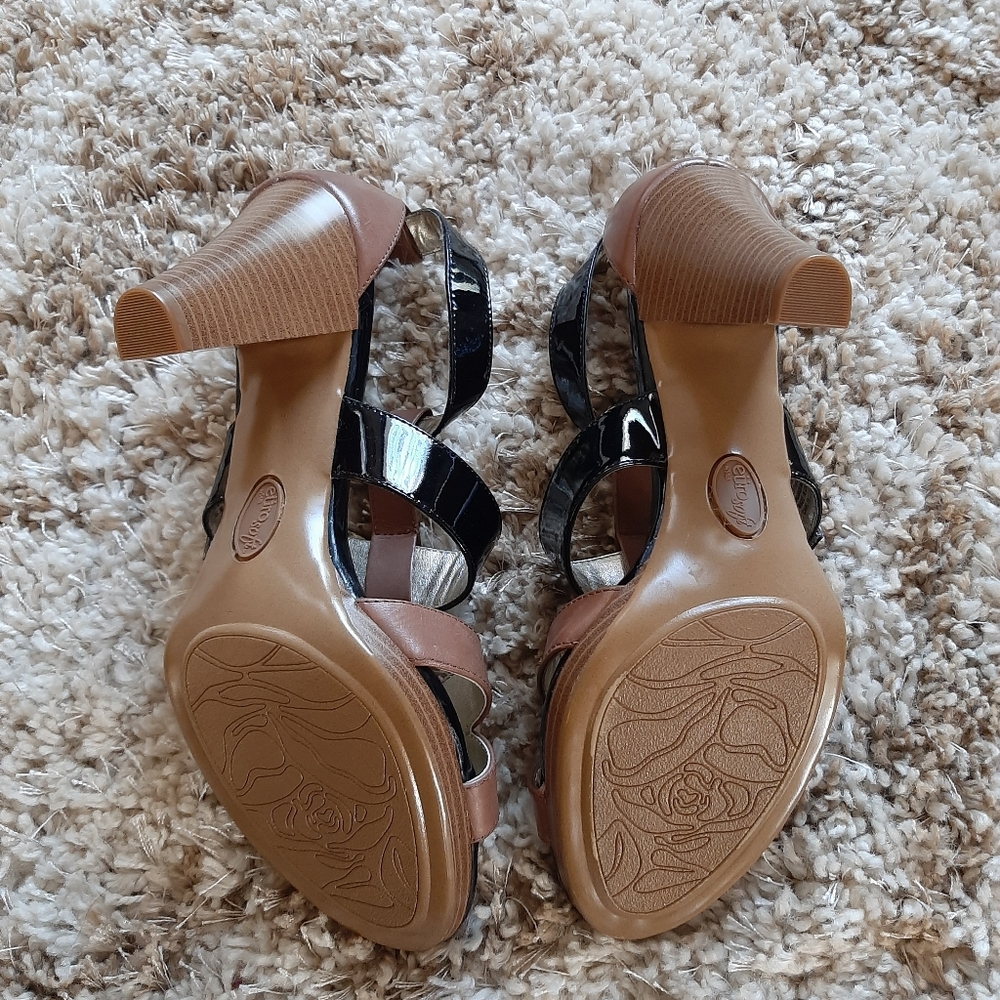 Eurosoft by Sofft Women's Black & Tan Heeled Leather Sandals Size 9M - Picture 6 of 9